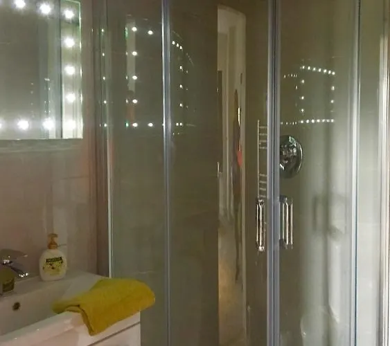 Hazelbrook Gæstehus 3*